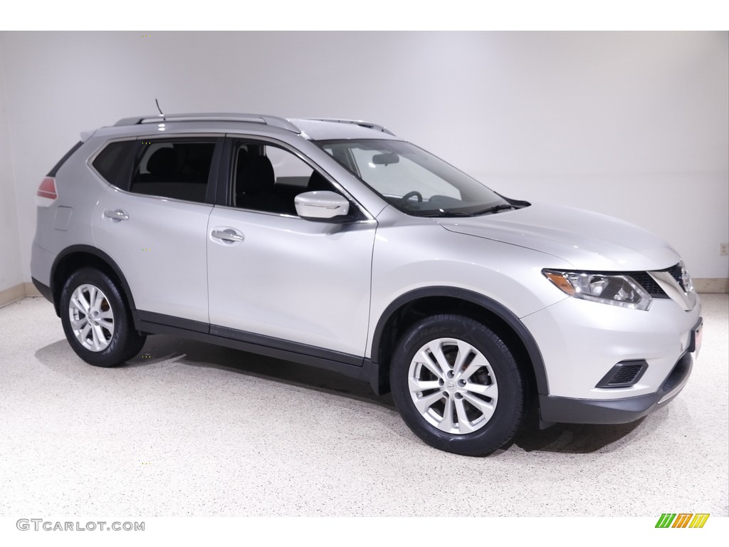 2014 Rogue S AWD - Brilliant Silver / Charcoal photo #1