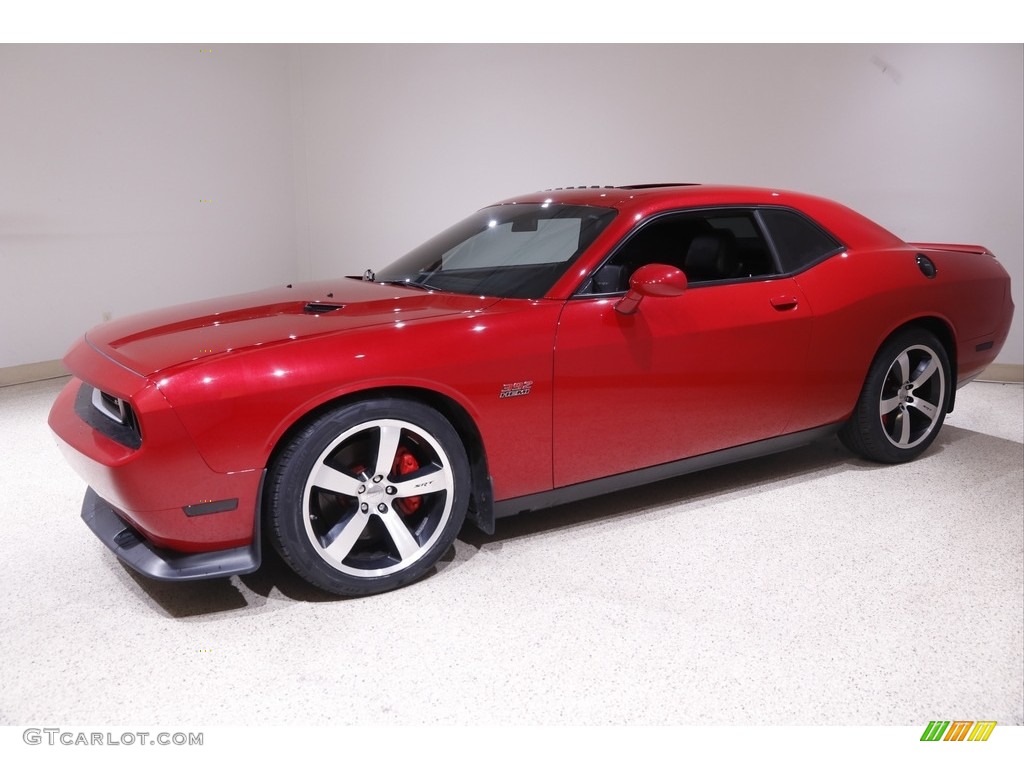 2012 Challenger SRT8 392 - Redline 3 Coat Pearl / Dark Slate Gray photo #3