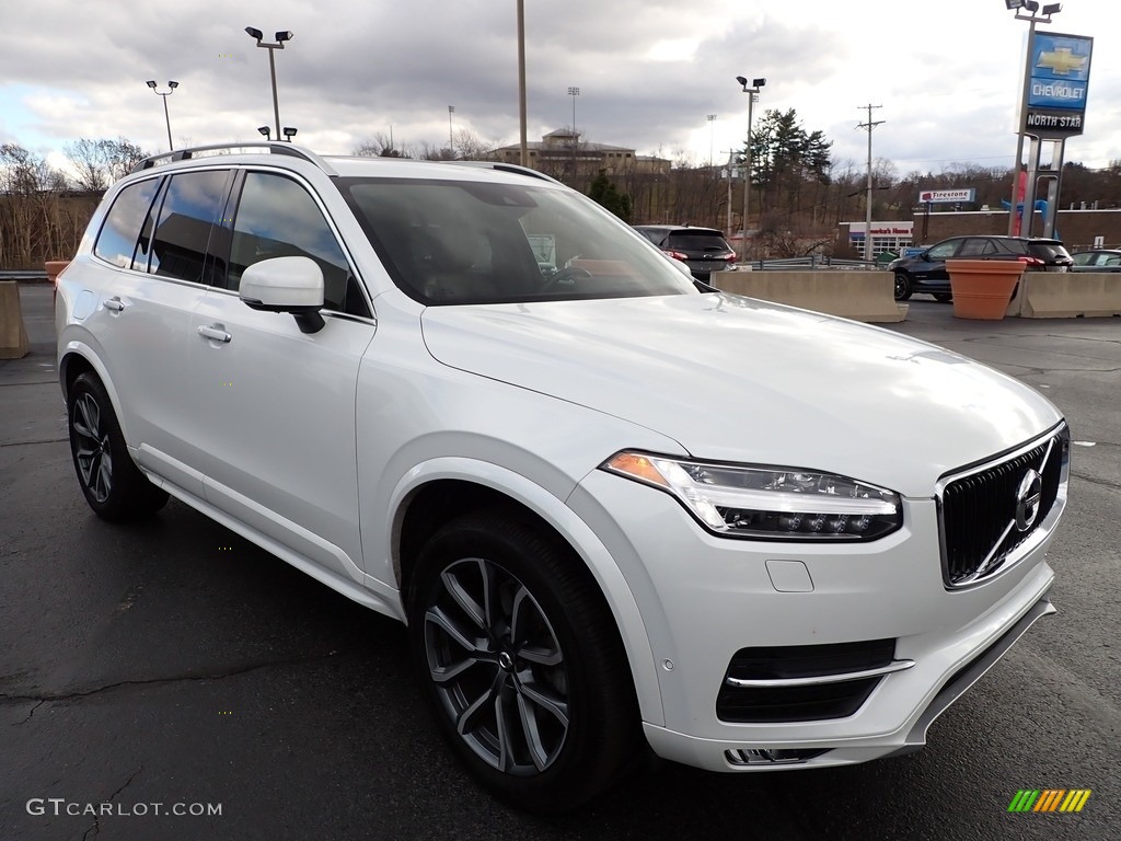 2019 XC90 T6 AWD Momentum - Crystal White Metallic / Maroon photo #10