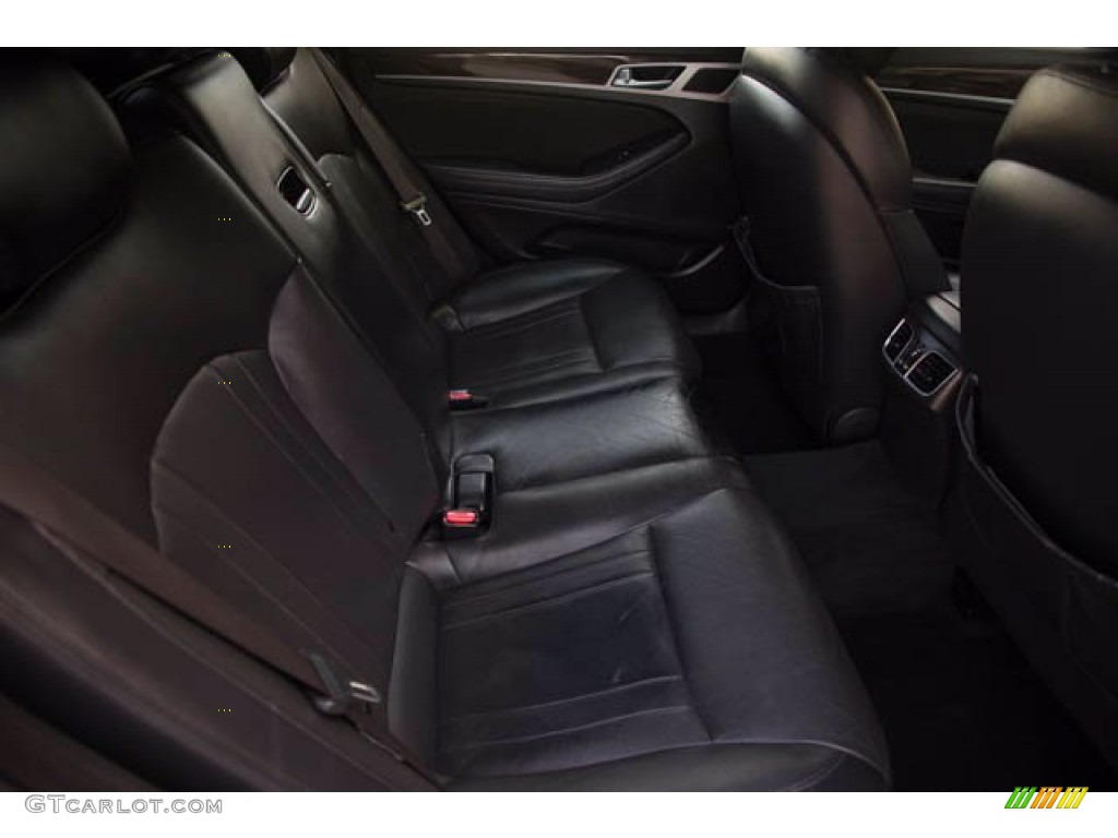 2015 Genesis 3.8 Sedan - Parisian Gray / Black photo #24