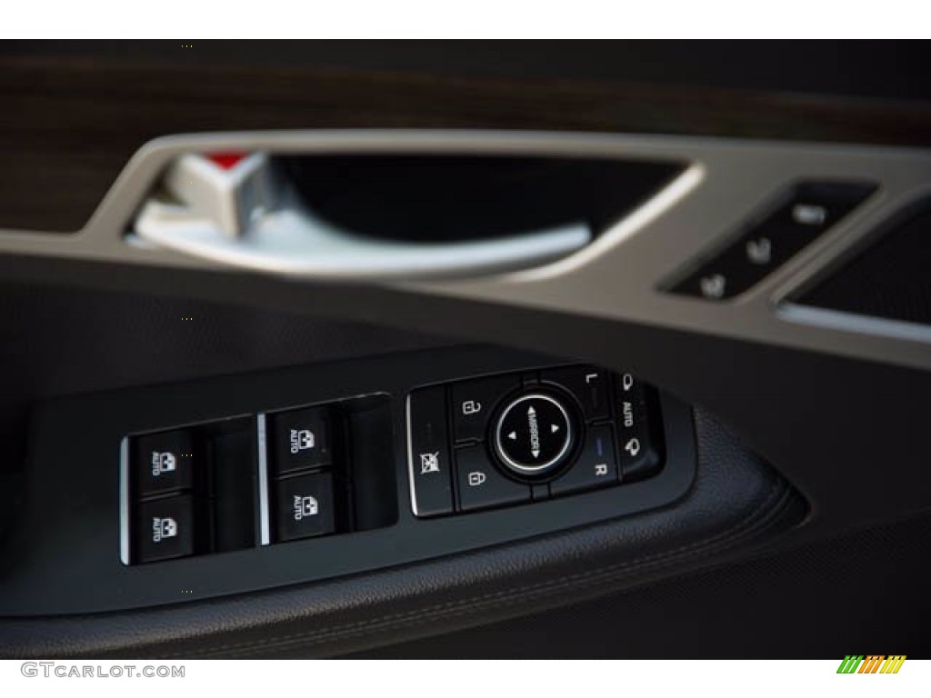 2015 Genesis 3.8 Sedan - Parisian Gray / Black photo #33