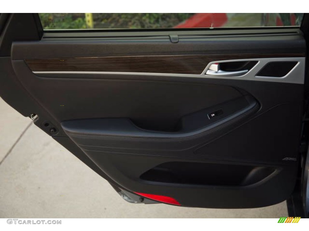 2015 Genesis 3.8 Sedan - Parisian Gray / Black photo #34