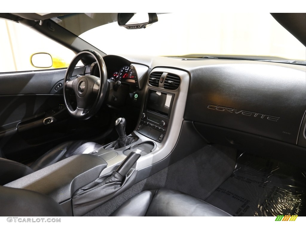 2006 Corvette Coupe - Velocity Yellow / Ebony Black photo #14