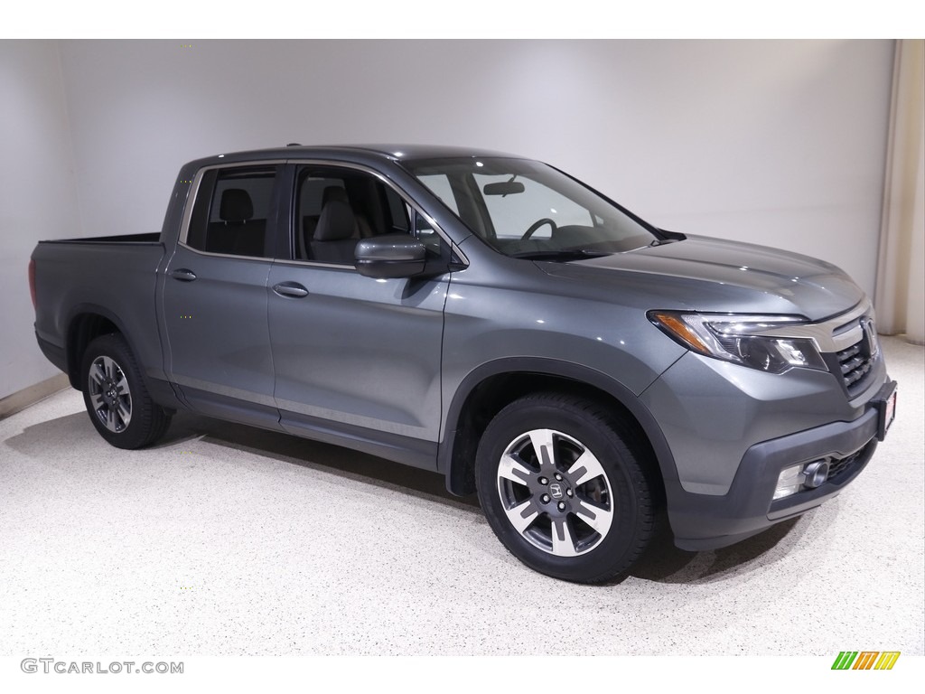 2017 Ridgeline RTL AWD - Forest Mist Metallic / Gray photo #1