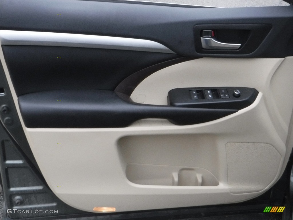 2019 Highlander XLE AWD - Alumina Jade Metallic / Almond photo #20