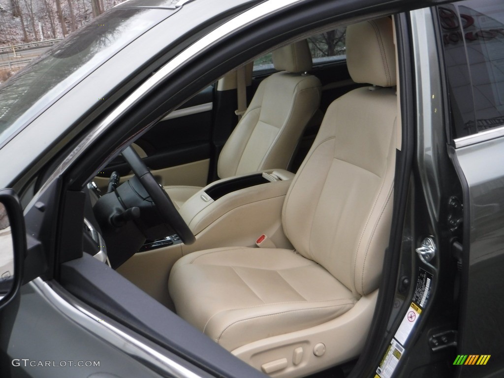 2019 Highlander XLE AWD - Alumina Jade Metallic / Almond photo #21