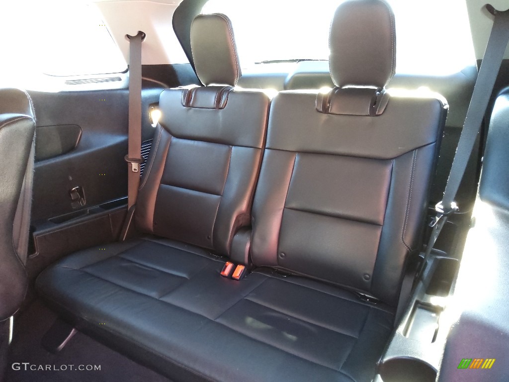 Ebony Interior 2020 Ford Explorer XLT 4WD Photo #143322560