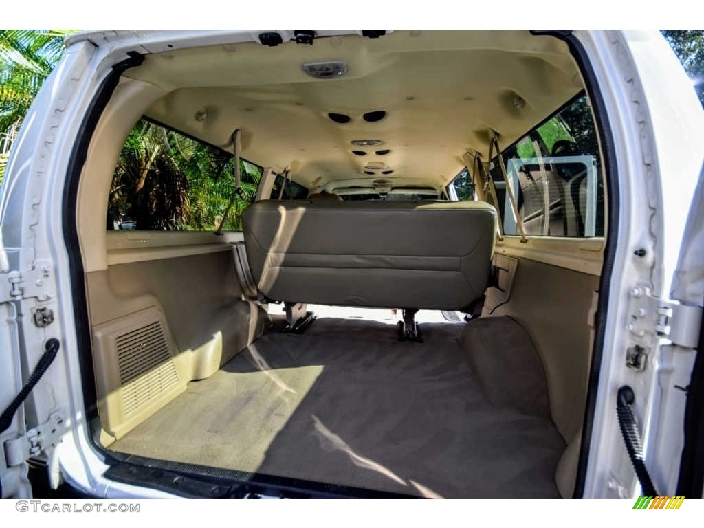 2007 Ford E Series Van E150 Chateau 4x4 Trunk Photo #143323031