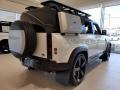 Fuji White - Defender 110 X-Dynamic HSE Photo No. 2