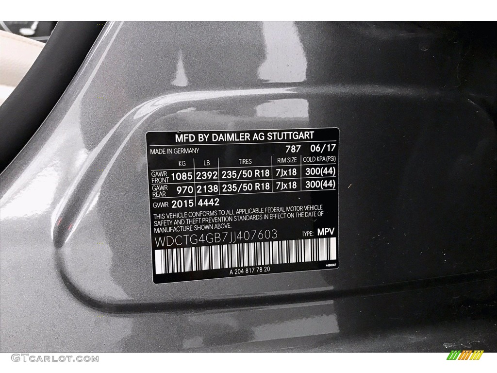 2018 GLA 250 4Matic - Mountain Grey Metallic / Crystal Grey photo #20