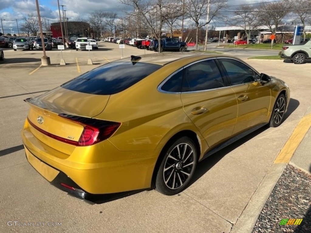 2020 Sonata SEL Plus - Glowing Yellow / Black photo #2