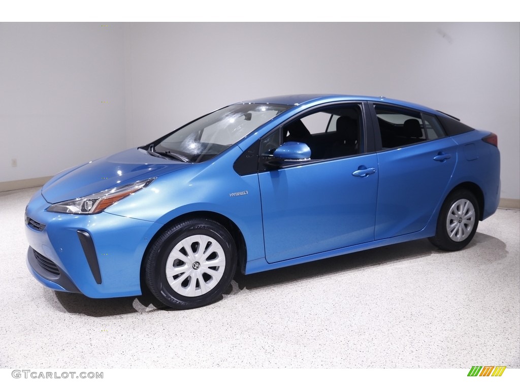 2020 Prius LE - Electric Storm Blue / Black photo #3