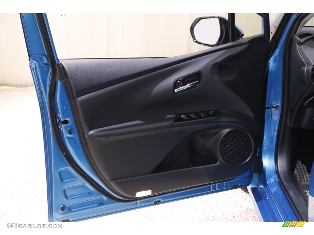 2020 Prius LE - Electric Storm Blue / Black photo #4