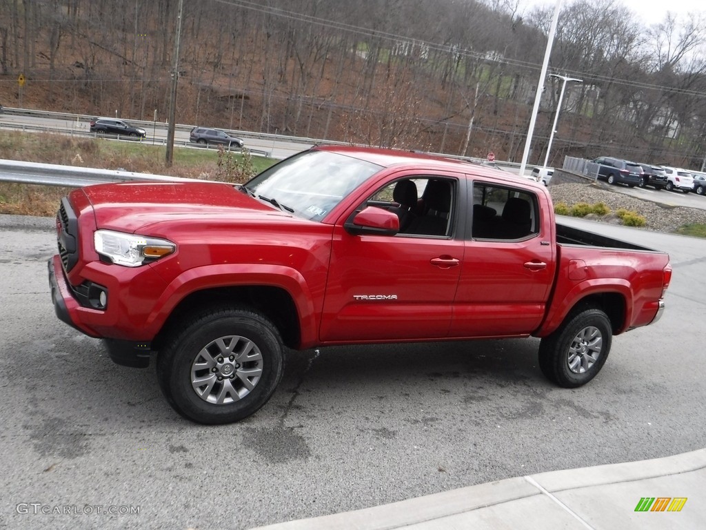 2019 Tacoma SR5 Double Cab 4x4 - Barcelona Red Metallic / TRD Graphite photo #14