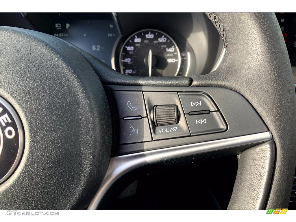 2018 Alfa Romeo Stelvio Ti AWD Steering Wheel Photos