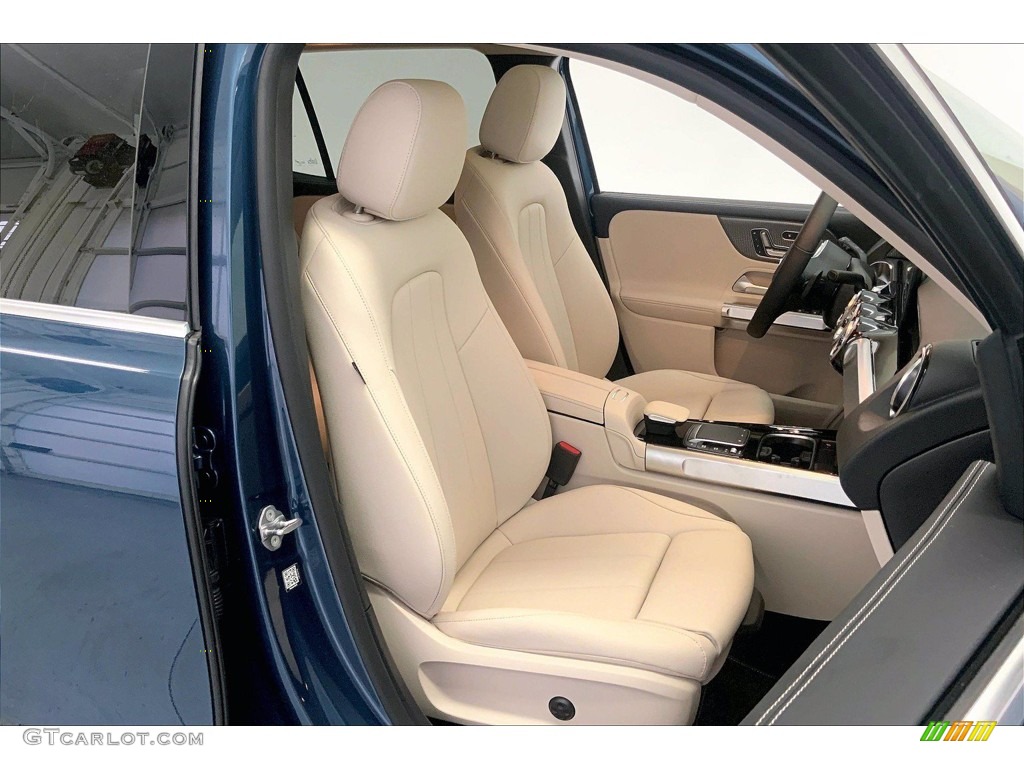 Macchiato Beige Interior 2022 Mercedes-Benz GLB 250 Photo #143331278