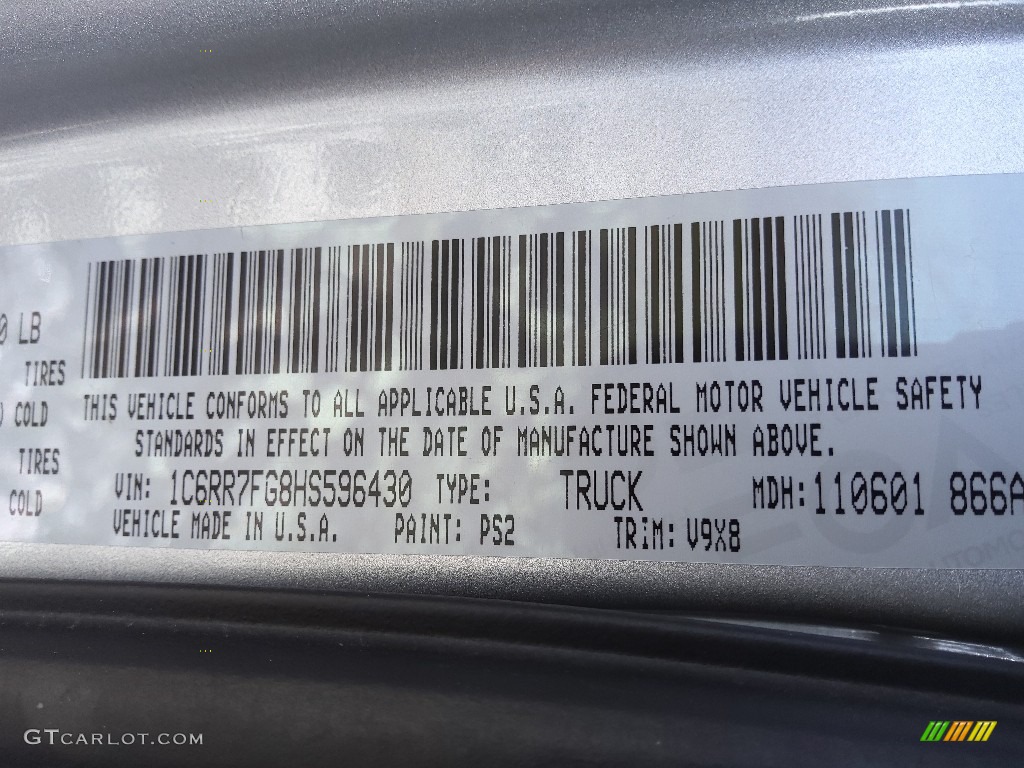 2017 1500 Express Quad Cab 4x4 - Bright Silver Metallic / Black/Diesel Gray photo #30