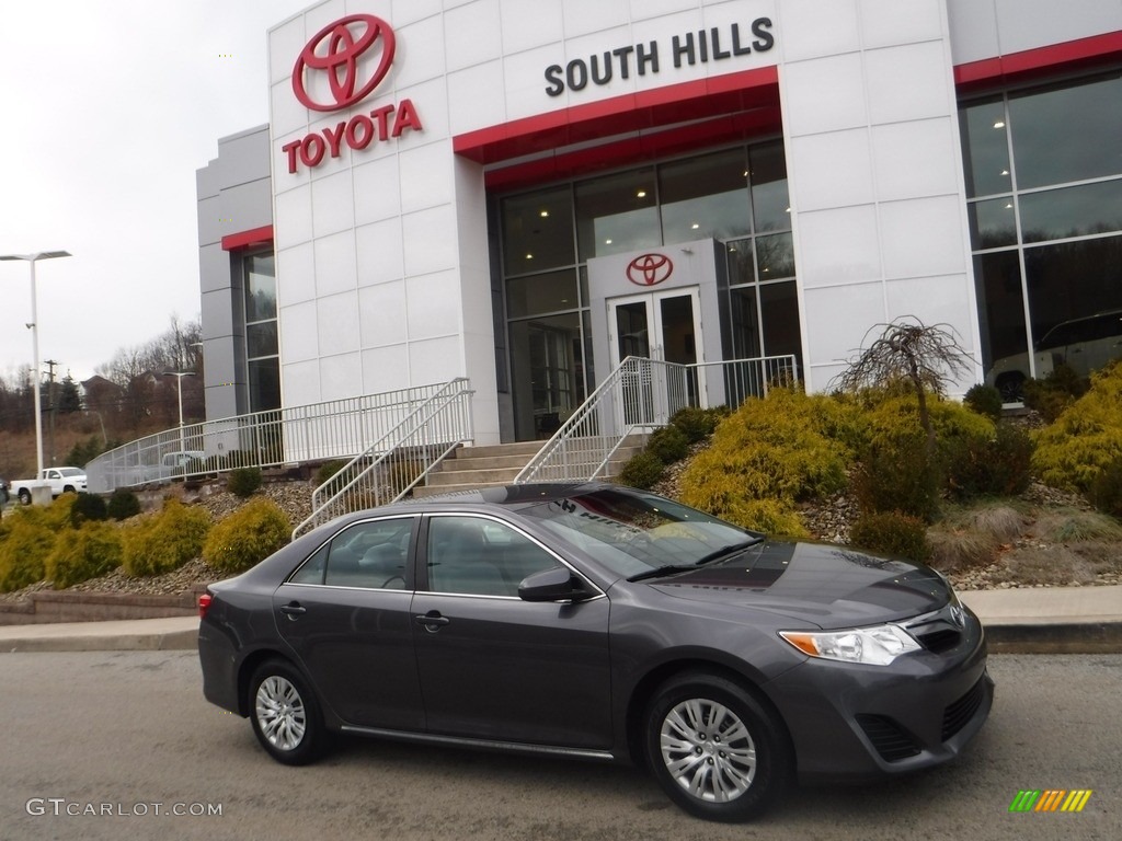 2013 Camry LE - Magnetic Gray Metallic / Ash photo #2