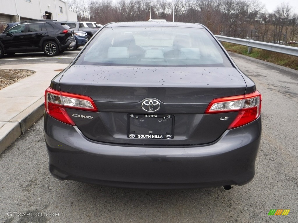 2013 Camry LE - Magnetic Gray Metallic / Ash photo #12