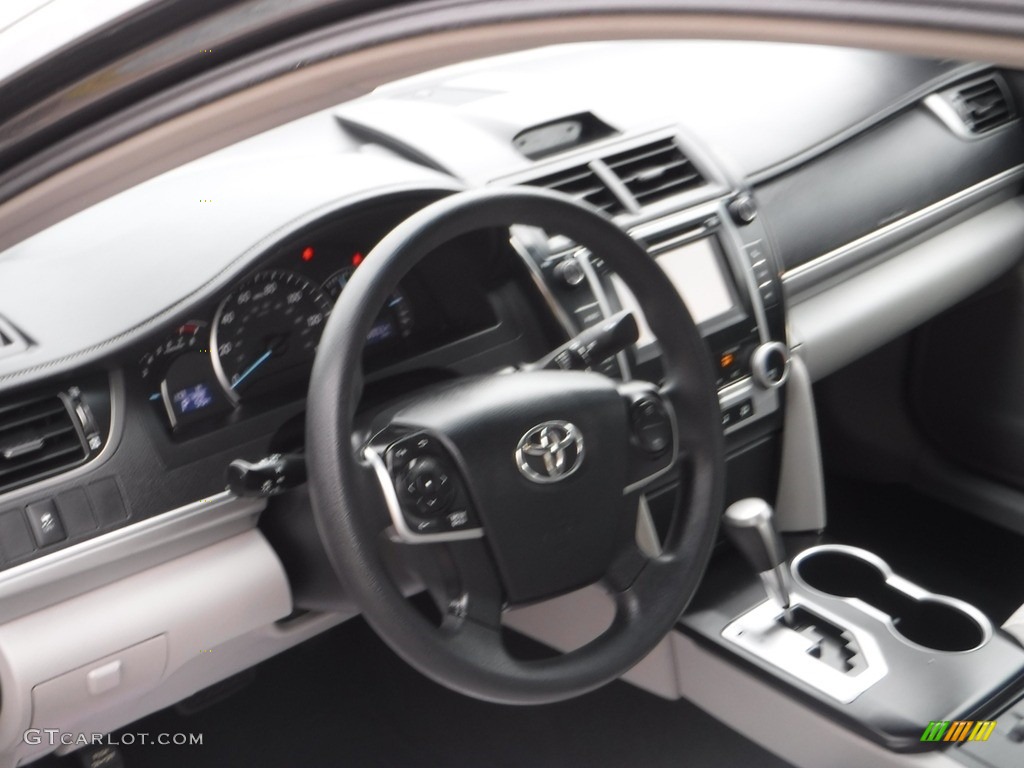 2013 Camry LE - Magnetic Gray Metallic / Ash photo #15