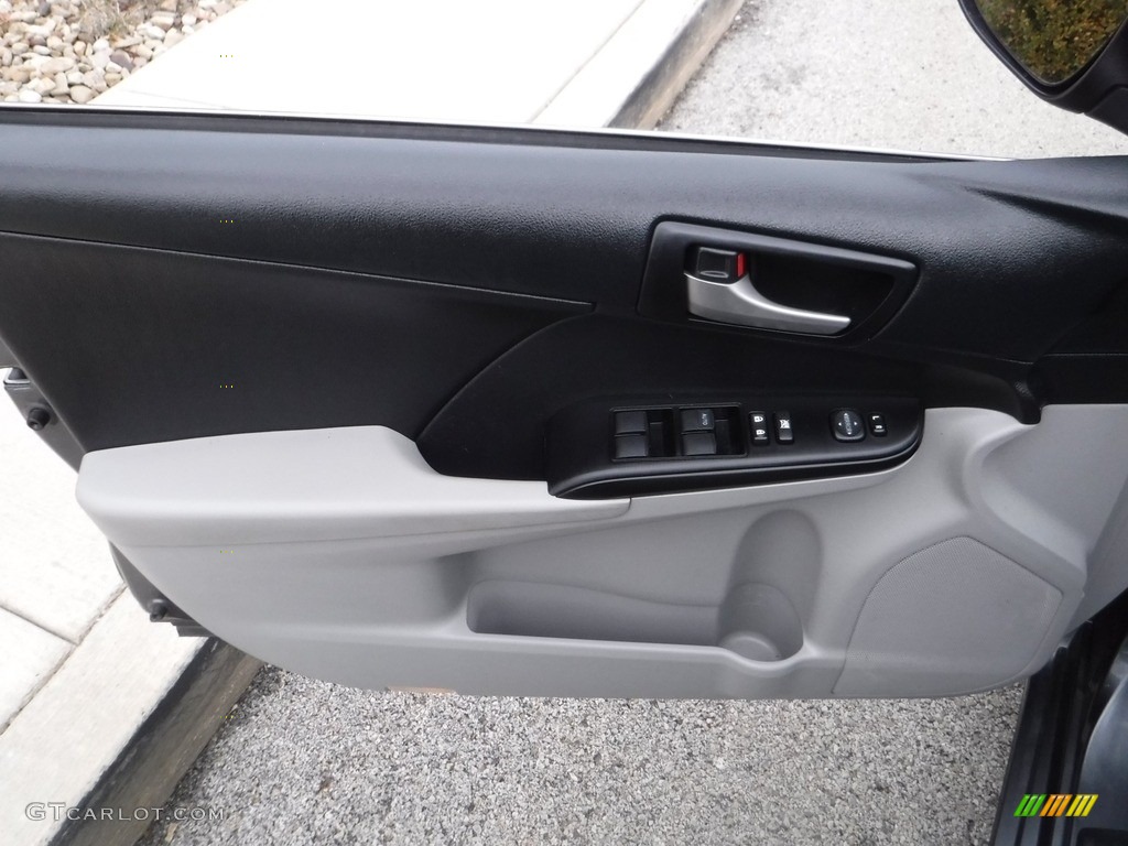 2013 Camry LE - Magnetic Gray Metallic / Ash photo #16