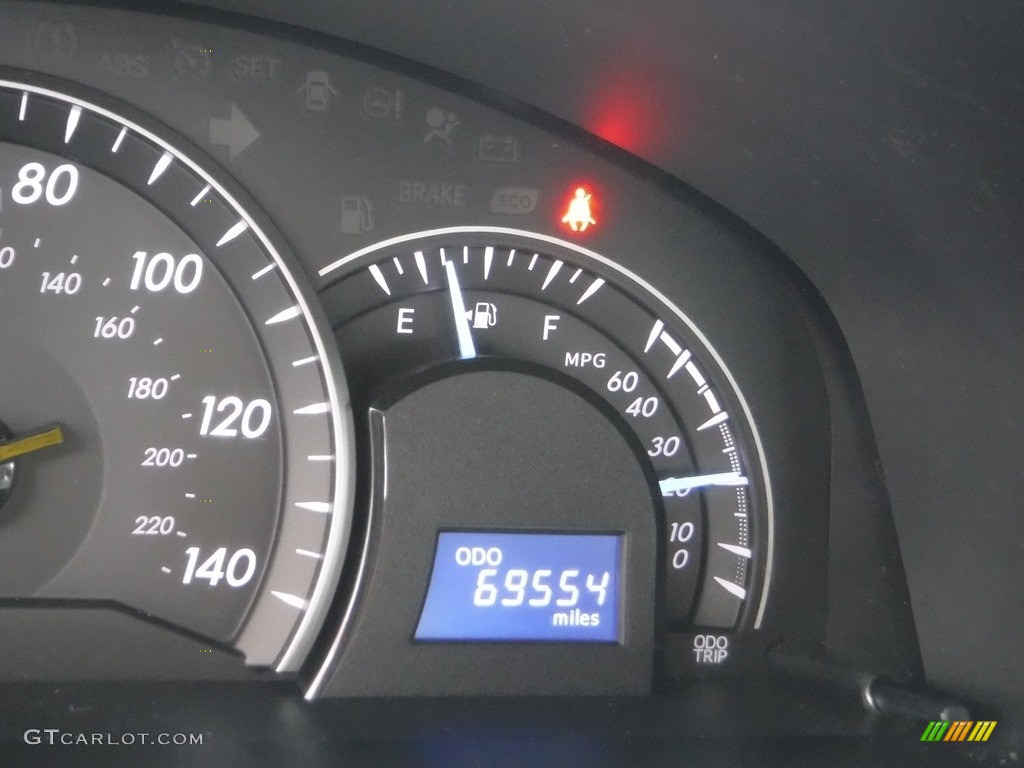 2013 Camry LE - Magnetic Gray Metallic / Ash photo #30