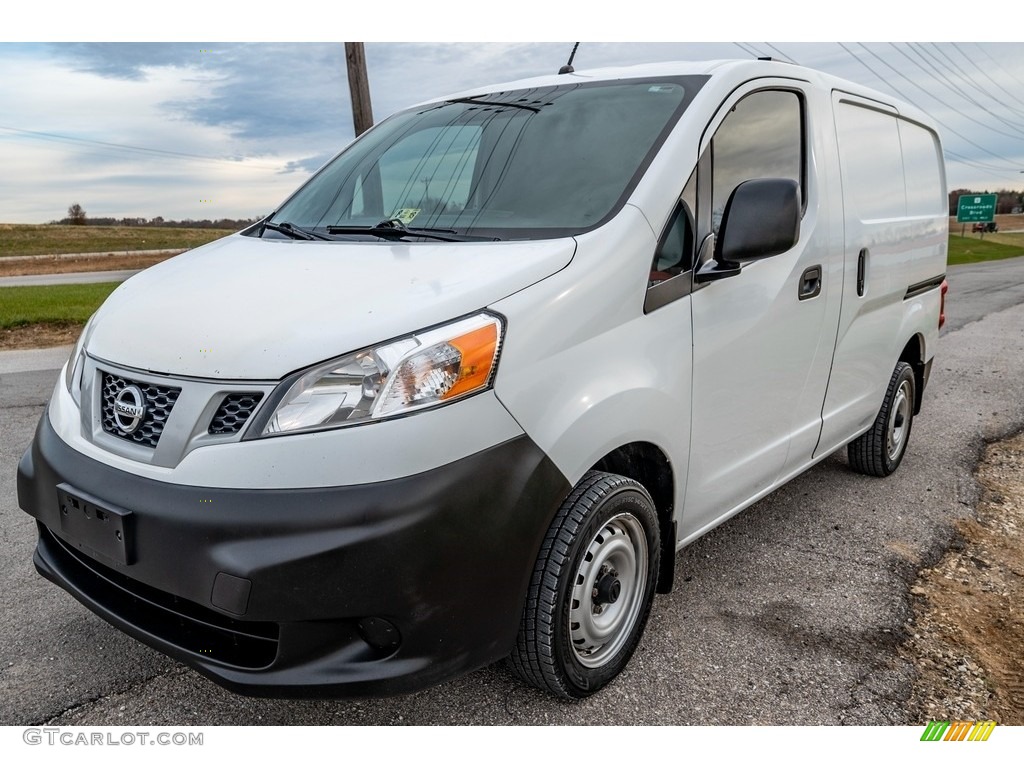 2015 NV200 S - Fresh Powder / Gray photo #8