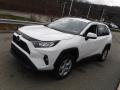 Super White - RAV4 XLE AWD Photo No. 12