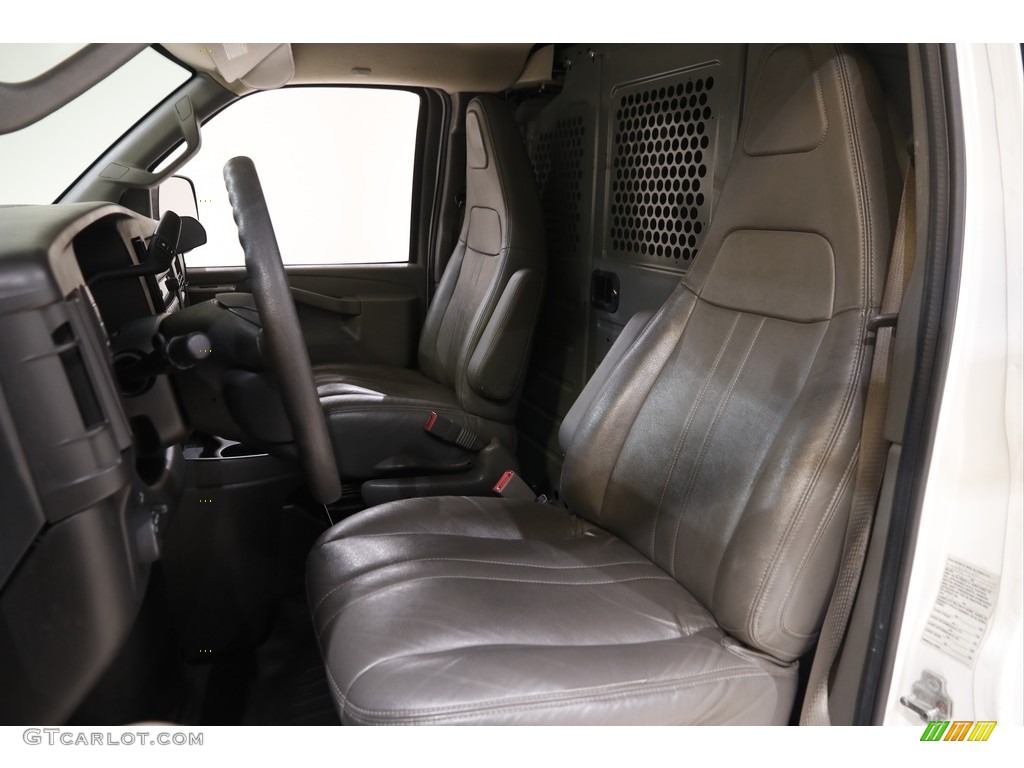 Medium Pewter Interior 2017 Chevrolet Express 2500 Cargo WT Photo #143336435