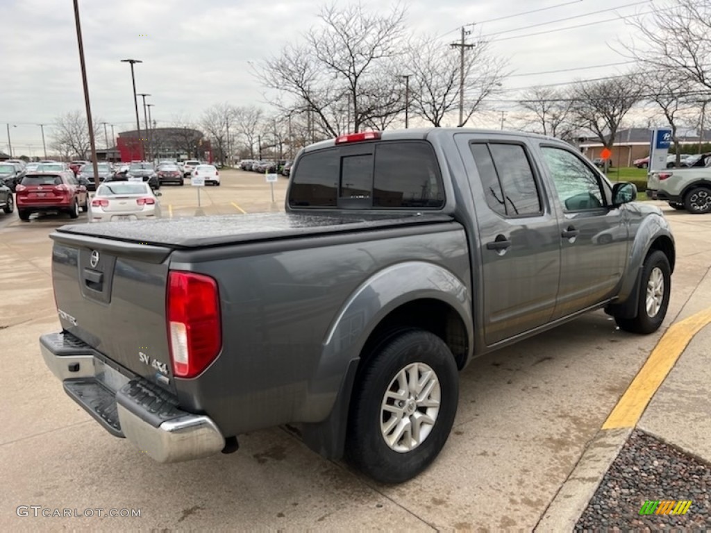 Gun Metallic 2017 Nissan Frontier SV Crew Cab 4x4 Exterior Photo #143338085