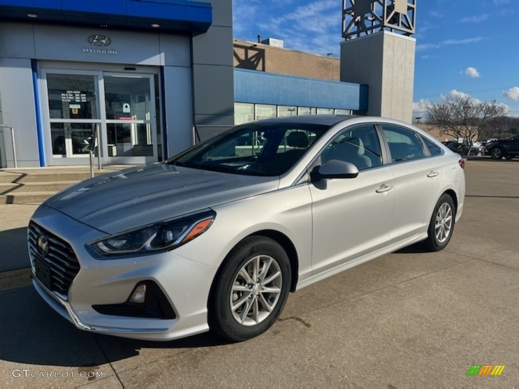 2018 Sonata SE - Symphony Silver / Black photo #1