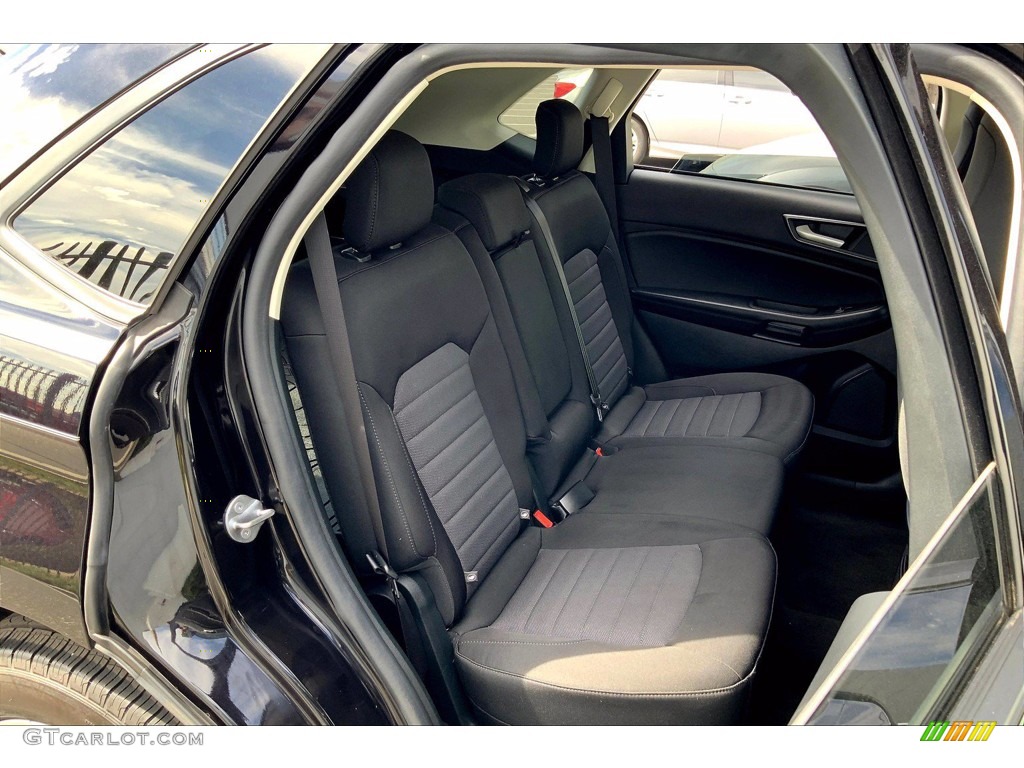 2020 Ford Edge SE Interior Color Photos