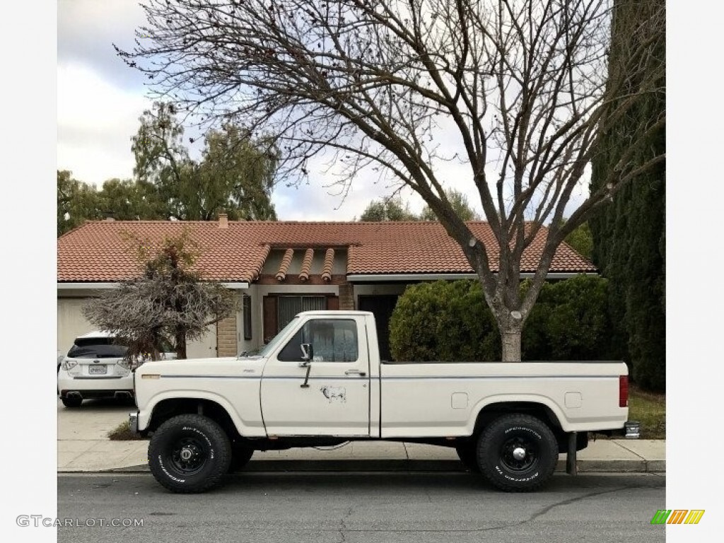 Wimbleton White 1981 Ford F350 Custom Regular Cab 4x4 Exterior Photo #143343203