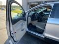 Ingot Silver - Escape SE 4WD Photo No. 10