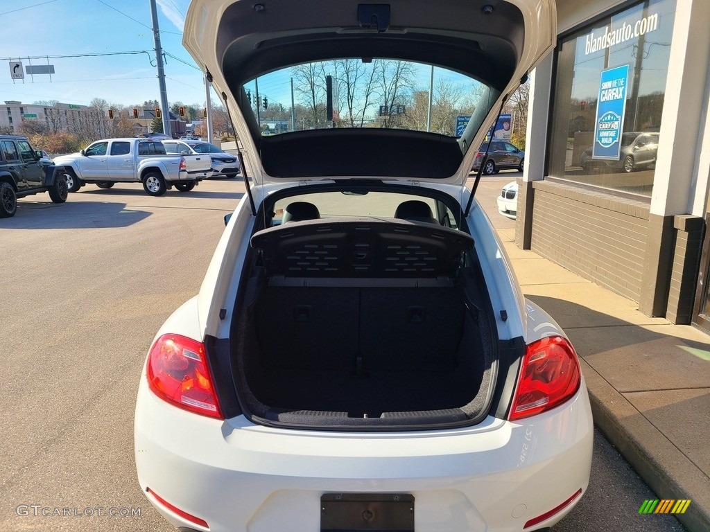 2012 Beetle 2.5L - Candy White / Titan Black photo #9