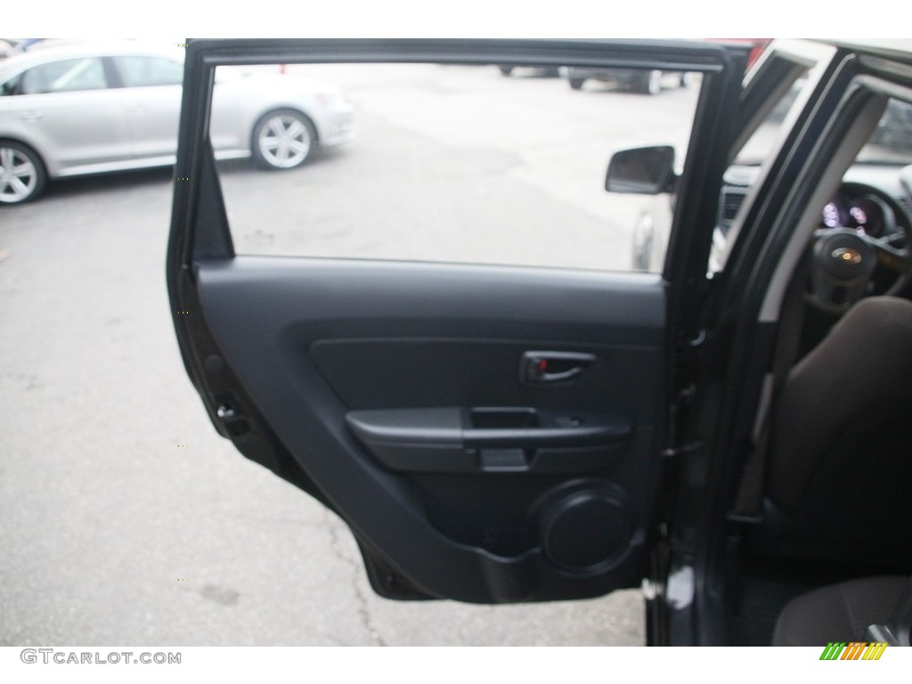 2013 Soul 1.6 - Shadow Black / Black Cloth photo #16