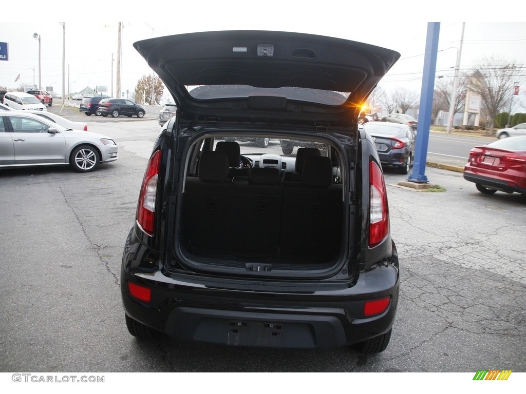 2013 Soul 1.6 - Shadow Black / Black Cloth photo #17