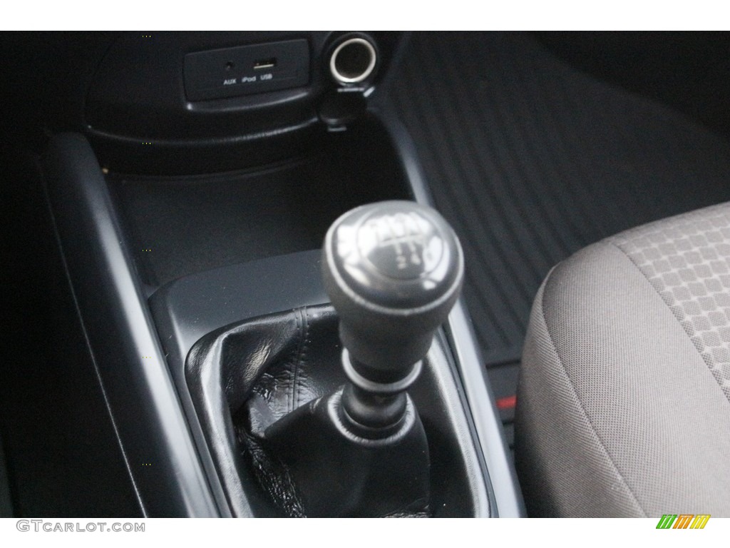 2013 Soul 1.6 - Shadow Black / Black Cloth photo #23