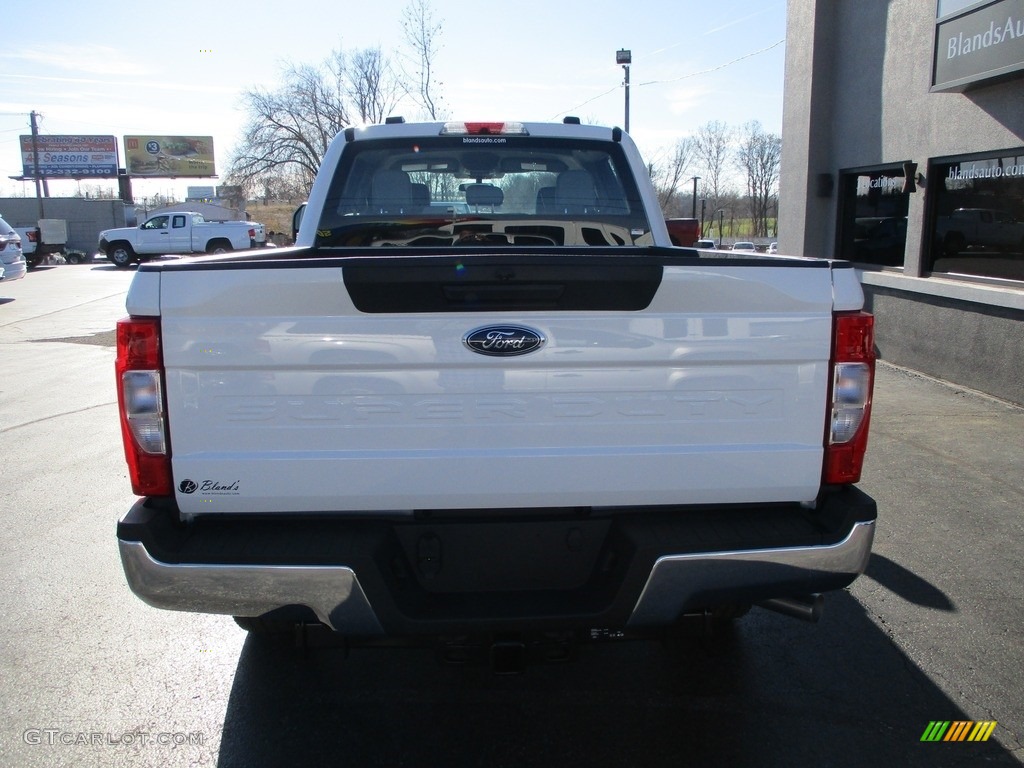 2021 F250 Super Duty XL Crew Cab 4x4 - Oxford White / Medium Earth Gray photo #33