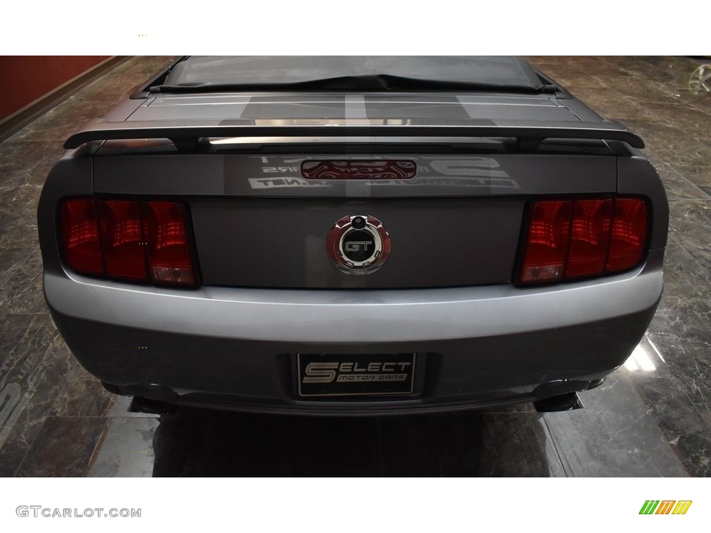 2006 Mustang GT Premium Convertible - Tungsten Grey Metallic / Red/Dark Charcoal photo #8