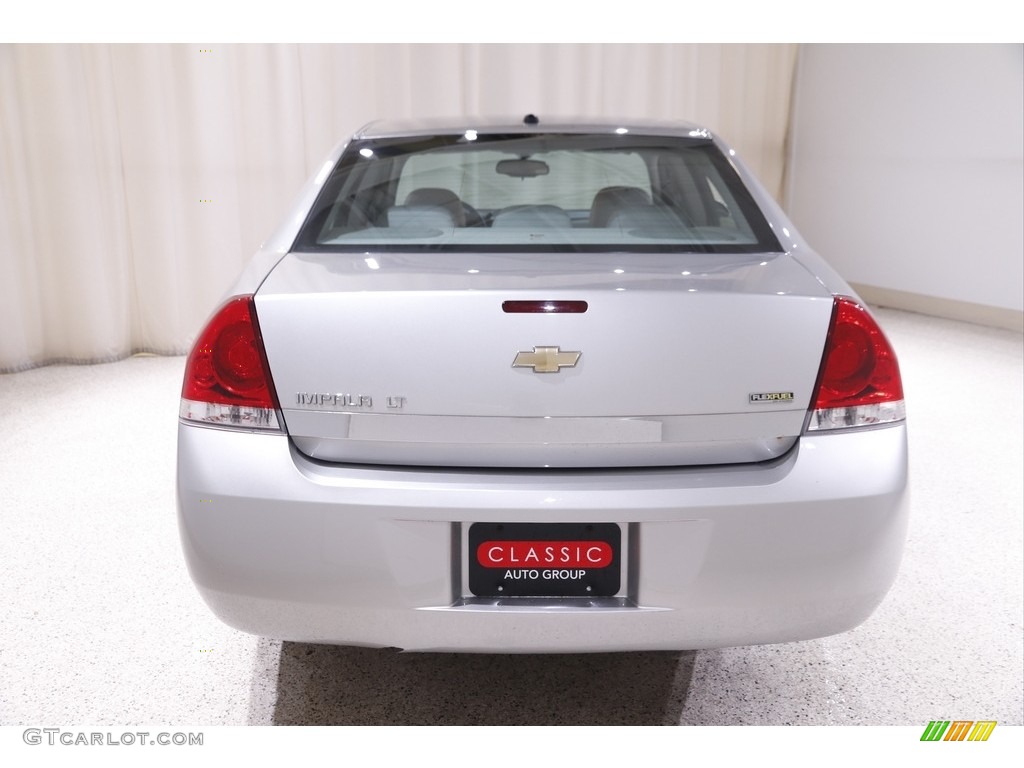 2007 Impala LT - Silverstone Metallic / Gray photo #15