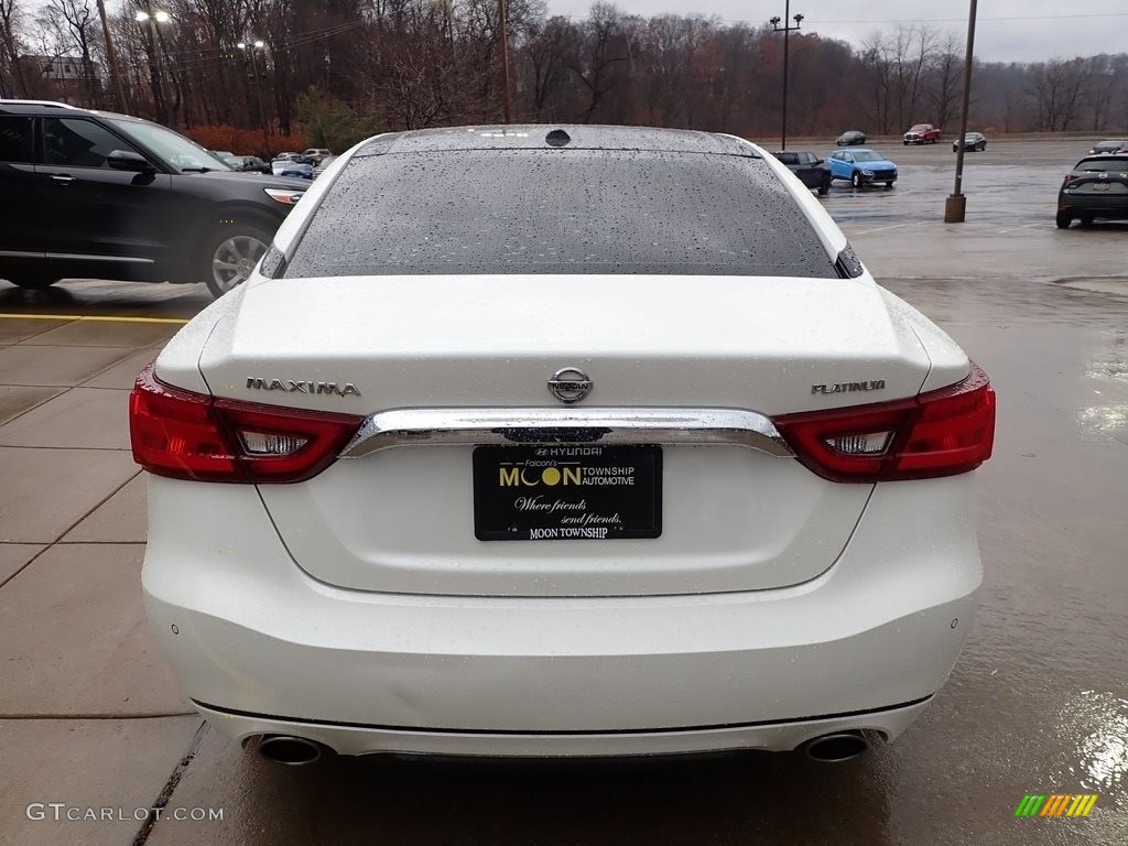 2017 Maxima Platinum - Pearl White / Charcoal photo #3