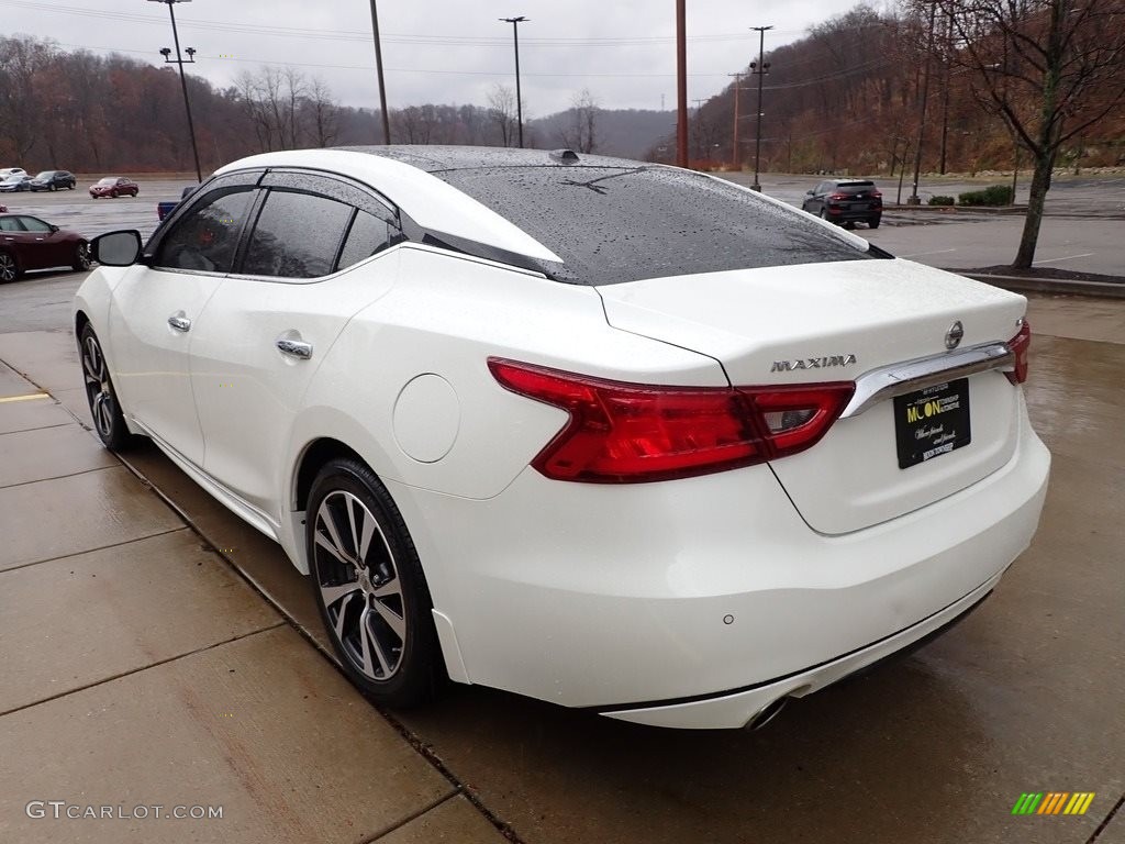 2017 Maxima Platinum - Pearl White / Charcoal photo #5