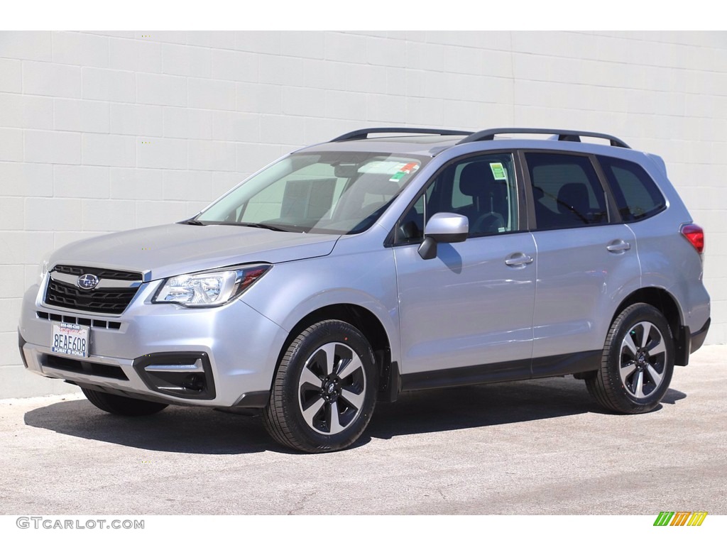 2018 Forester 2.5i Premium - Ice Silver Metallic / Platinum photo #10