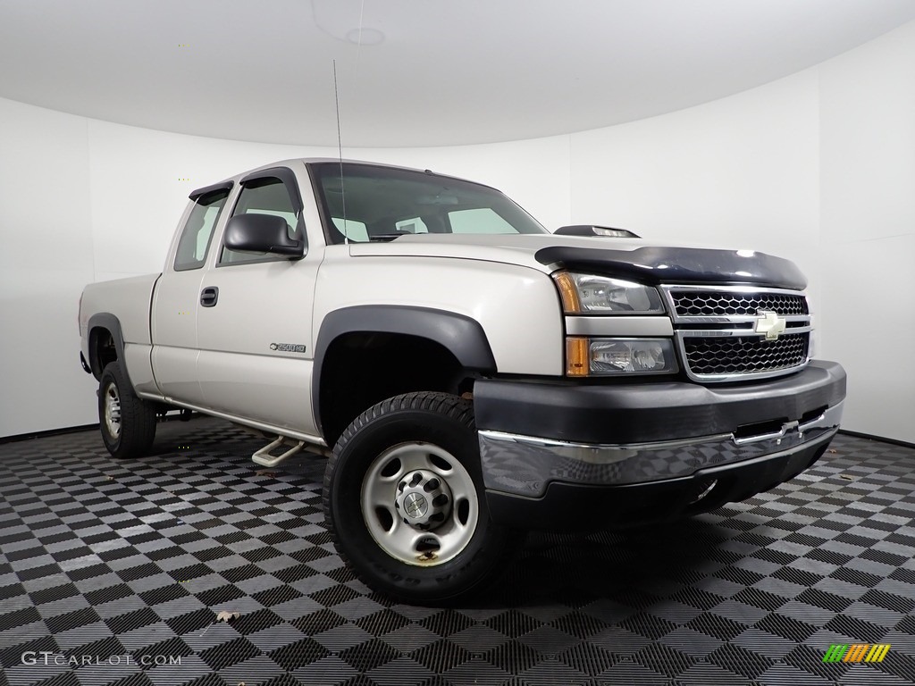 2006 Silverado 2500HD Work Truck Extended Cab 4x4 - Silver Birch Metallic / Dark Charcoal photo #2
