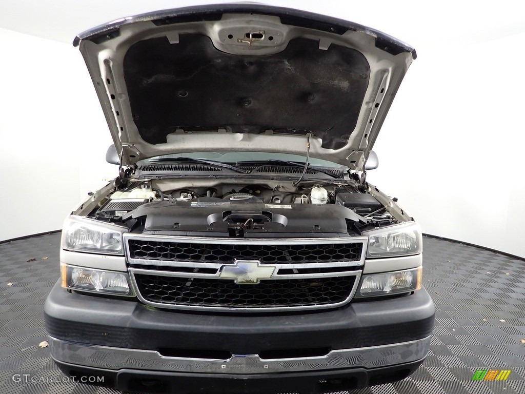 2006 Silverado 2500HD Work Truck Extended Cab 4x4 - Silver Birch Metallic / Dark Charcoal photo #6