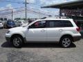 2003 Diamond White Pearl Mitsubishi Outlander LS  photo #2