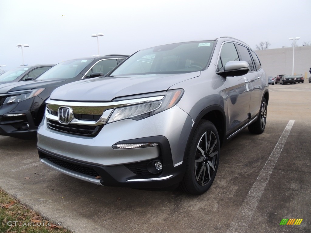 2022 Pilot Touring AWD - Lunar Silver Metallic / Gray photo #1
