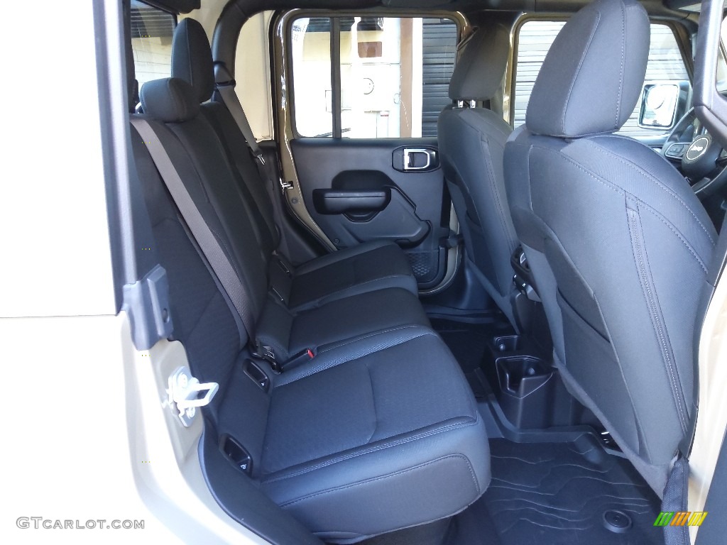 2020 Gladiator Sport 4x4 - Gator / Black photo #16