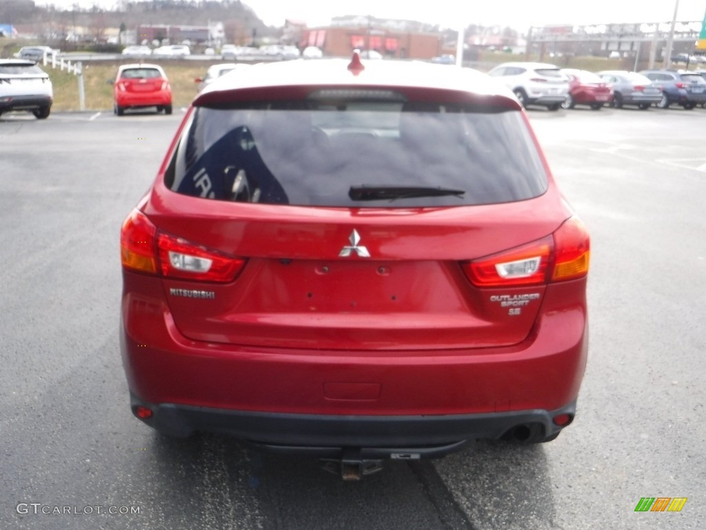 2017 Outlander Sport SE - Rally Red / Black photo #8